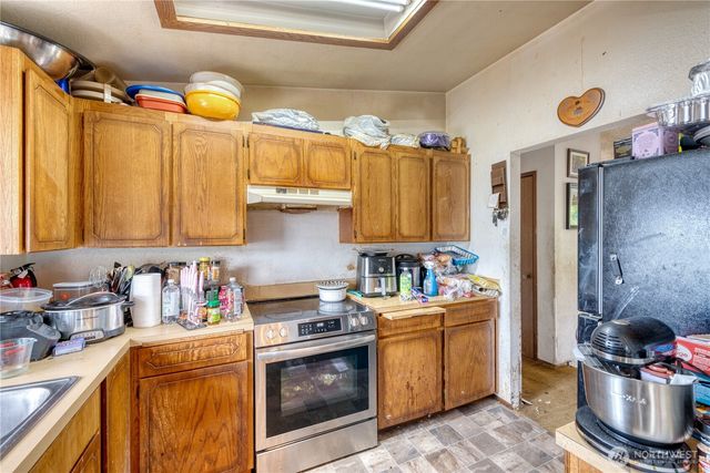 5906 S Verde Street, Tacoma, WA 98409