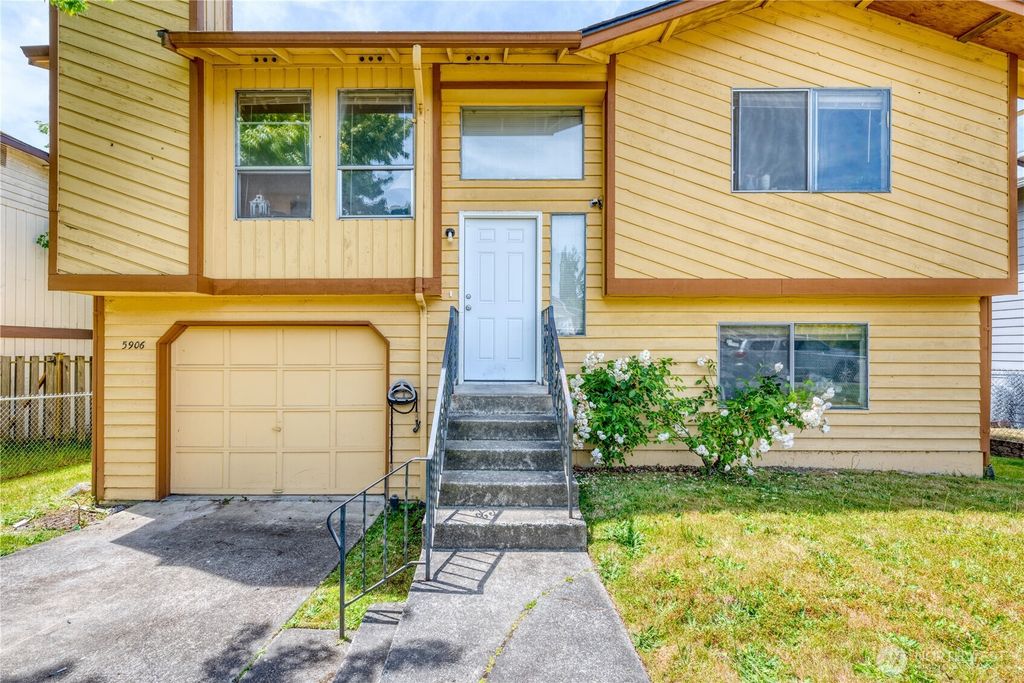 5906 S Verde Street, Tacoma, WA 98409