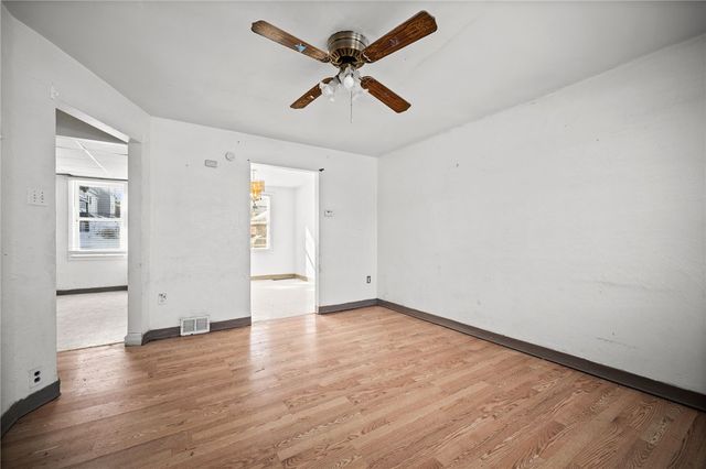 1910 Maple, Munhall, PA 15120