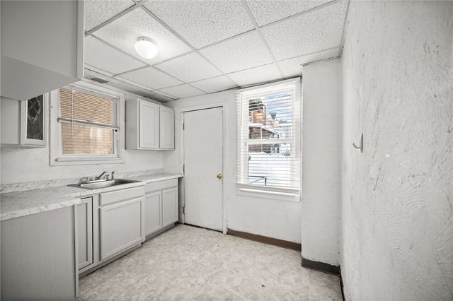 1910 Maple, Munhall, PA 15120