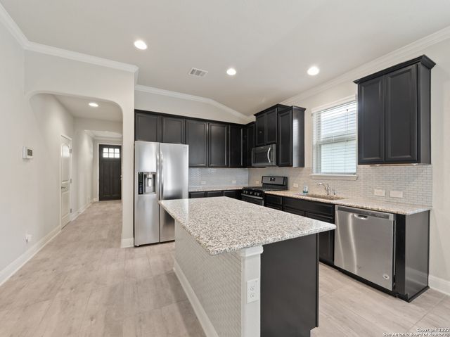 12619 Delcia Trl, San Antonio, TX 78249