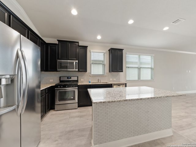 12619 Delcia Trl, San Antonio, TX 78249