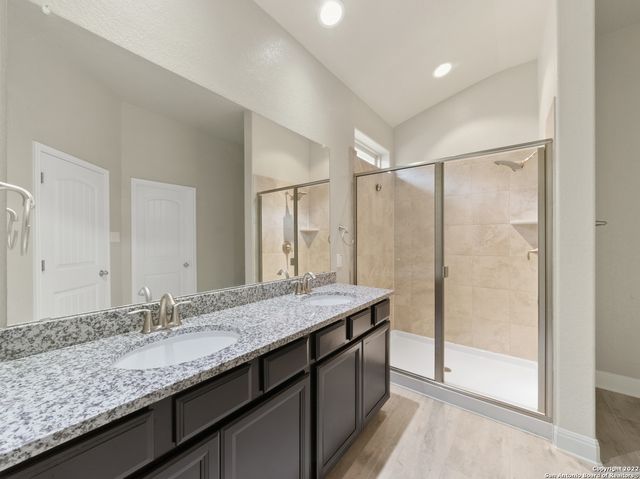 12619 Delcia Trl, San Antonio, TX 78249