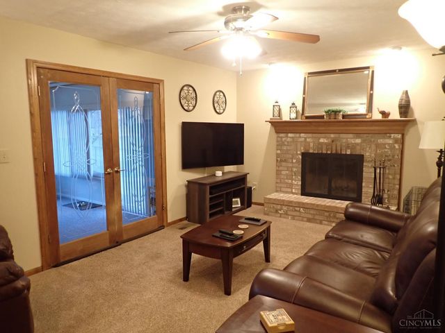 895 Millers Run Court, Fairfield, OH 45011