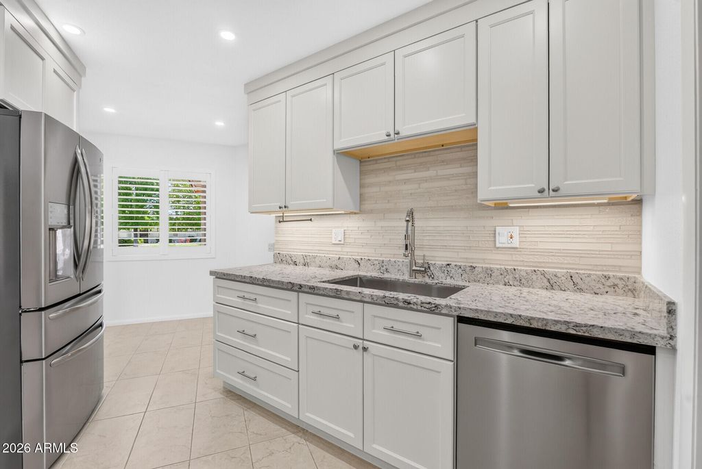 10146 W Hutton Drive, Sun City, AZ 85351 — photo 5