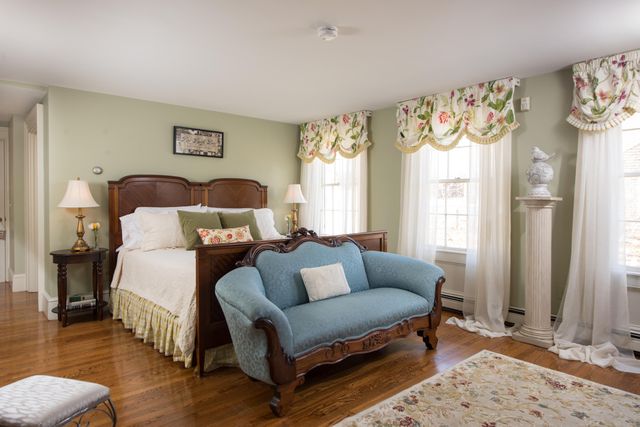 308 Old Main Street, South Yarmouth, MA 02664
