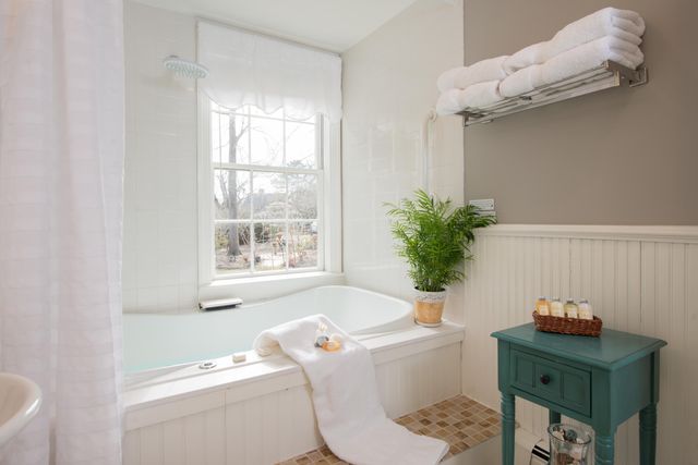 308 Old Main Street, South Yarmouth, MA 02664