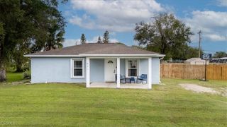 571 Avenue H, Moore Haven, FL 33471