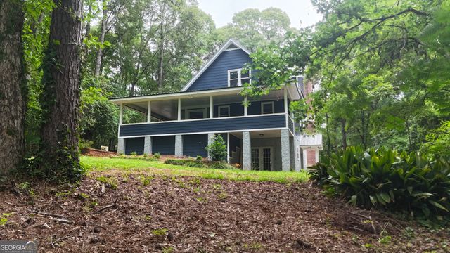 165 Riverbend Drive, Lagrange, GA 30240