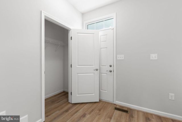 8647 ROSECRANS LN, Spotsylvania, VA 22553