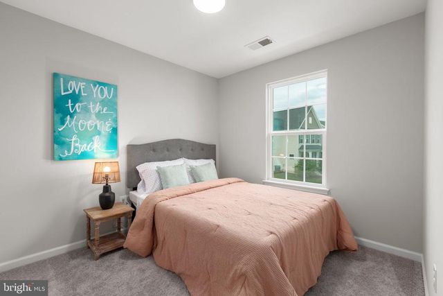 8647 ROSECRANS LN, Spotsylvania, VA 22553