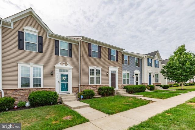 8647 ROSECRANS LN, Spotsylvania, VA 22553