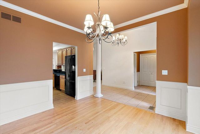 1011 Ashton Woods Drive, Canton, MI 48187