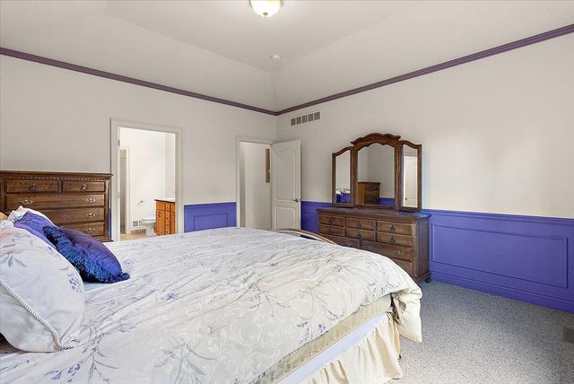 1011 Ashton Woods Drive, Canton, MI 48187