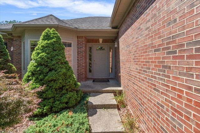 1011 Ashton Woods Drive, Canton, MI 48187