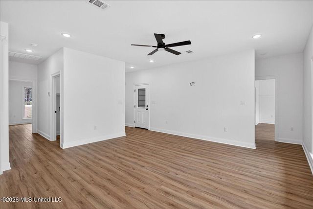 5 Bounds Road, Sumrall, MS 39482