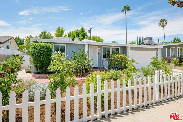 13138 Welby Way, Los Angeles, CA 91606
