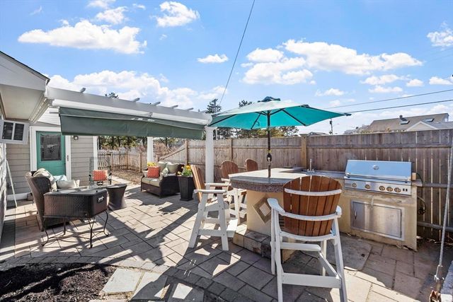 270 Northern Blvd, Newburyport, MA 01950