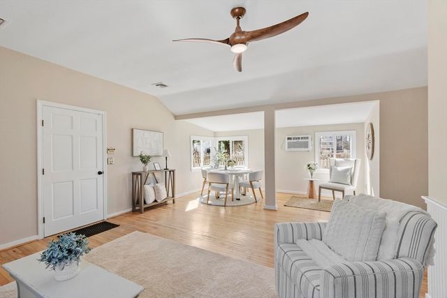 270 Northern Blvd, Newburyport, MA 01950