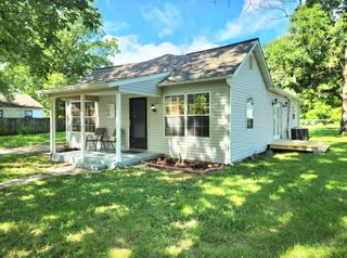 200 S Cedar Street, Commerce, OK 74339