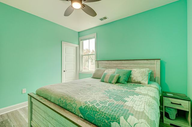 156 Lake Pointe Dr., Murrells Inlet, SC 29576