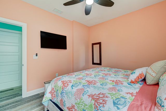 156 Lake Pointe Dr., Murrells Inlet, SC 29576