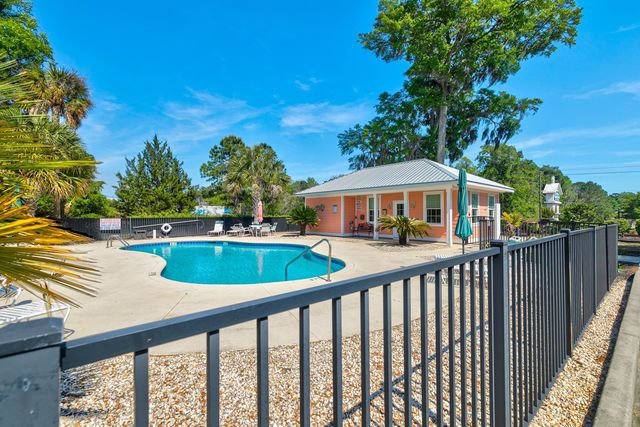 156 Lake Pointe Dr., Murrells Inlet, SC 29576