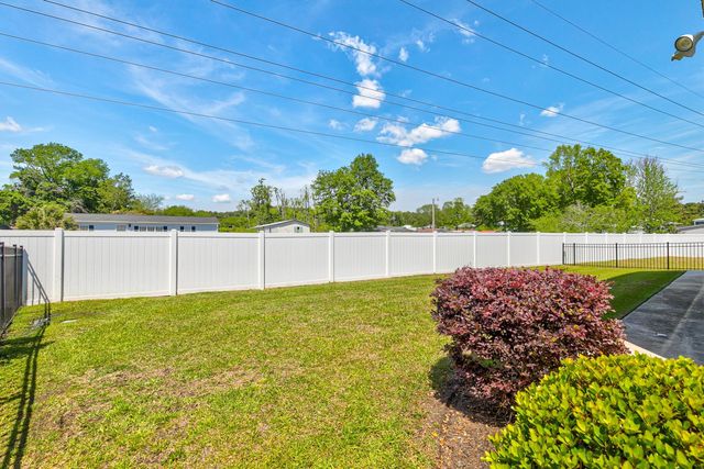 156 Lake Pointe Dr., Murrells Inlet, SC 29576