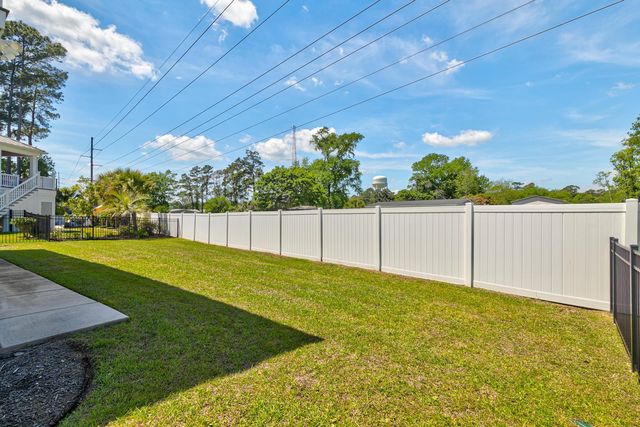 156 Lake Pointe Dr., Murrells Inlet, SC 29576
