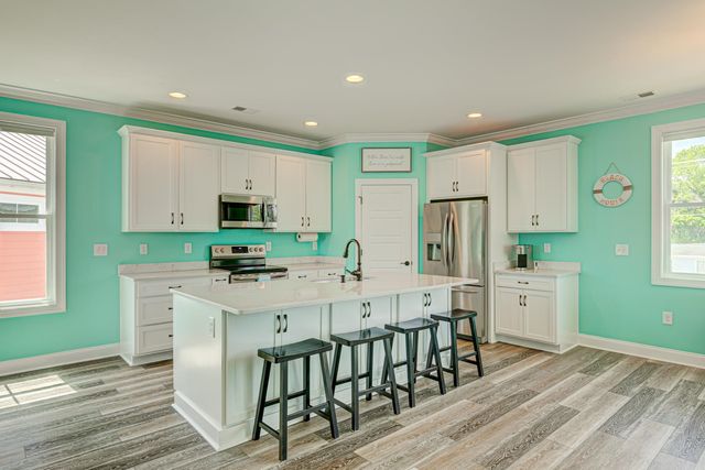 156 Lake Pointe Dr., Murrells Inlet, SC 29576