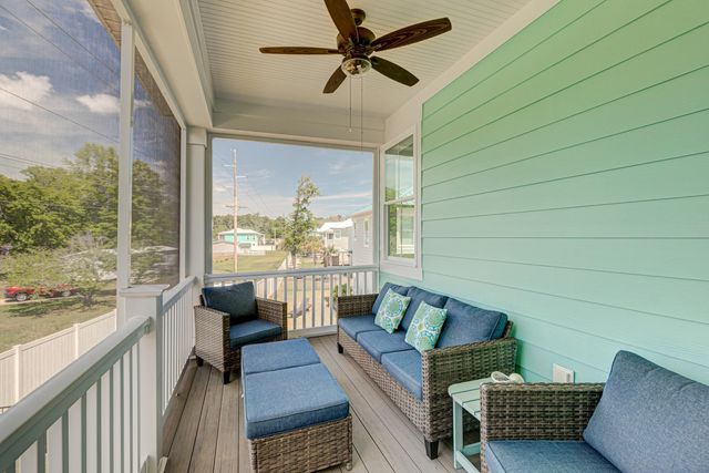 156 Lake Pointe Dr., Murrells Inlet, SC 29576