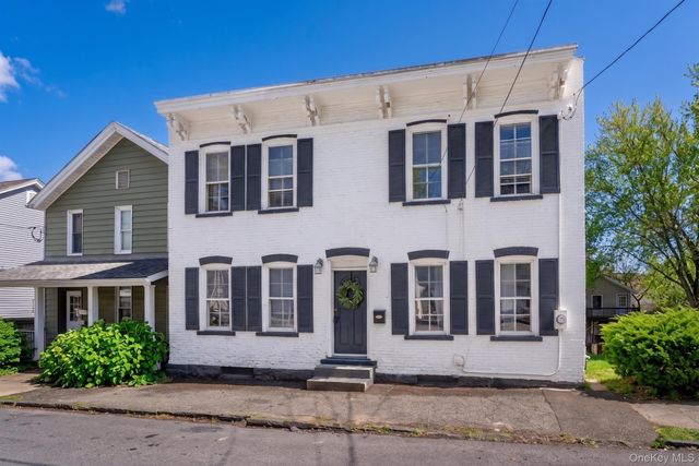72 Hunter Street, Kingston, NY 12401