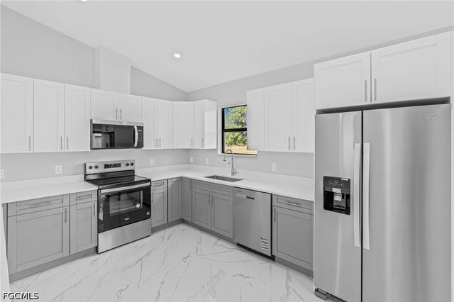 633 Windermere DR, Lehigh Acres, FL 33972