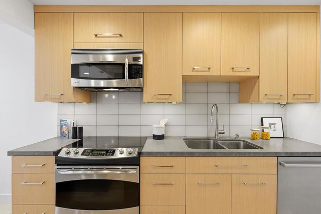 7050 Rainbow Drive 4, San Jose, CA 95129