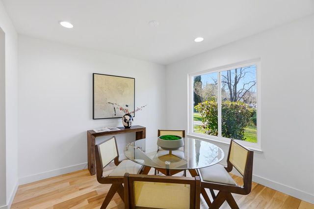 7050 Rainbow Drive 4, San Jose, CA 95129