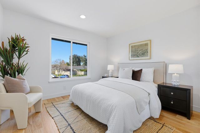 7050 Rainbow Drive 4, San Jose, CA 95129