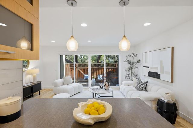 7050 Rainbow Drive 4, San Jose, CA 95129