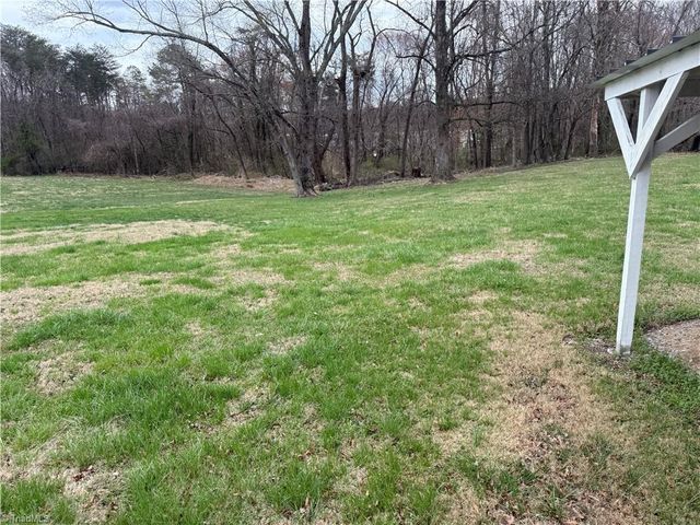 268 Smith Lane, Mount Airy, NC 27030