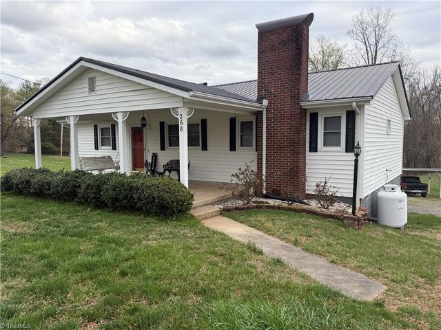 268 Smith Lane, Mount Airy, NC 27030