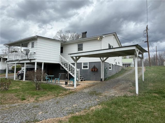 268 Smith Lane, Mount Airy, NC 27030