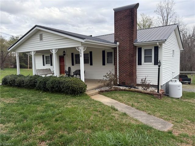 268 Smith Lane, Mount Airy, NC 27030