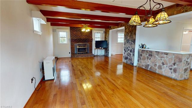 268 Smith Lane, Mount Airy, NC 27030