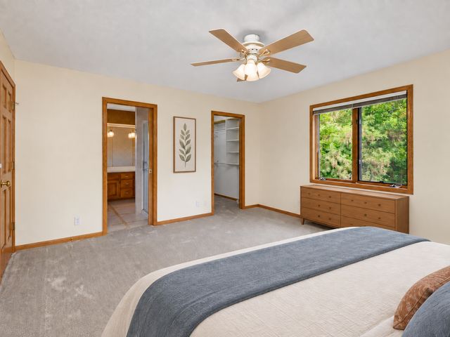 440 83rd Avenue NW, Coon Rapids, MN 55433