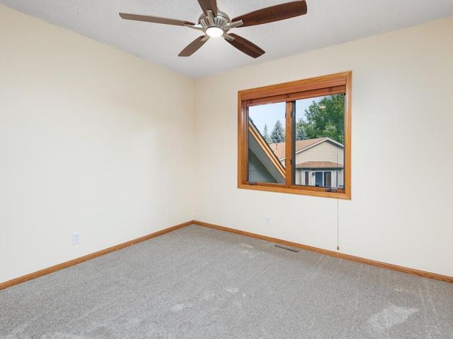 440 83rd Avenue NW, Coon Rapids, MN 55433