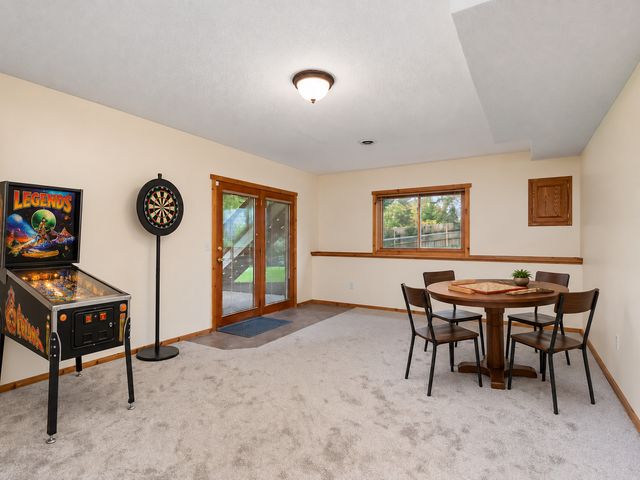 440 83rd Avenue NW, Coon Rapids, MN 55433
