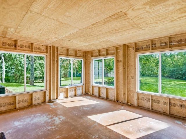 440 83rd Avenue NW, Coon Rapids, MN 55433