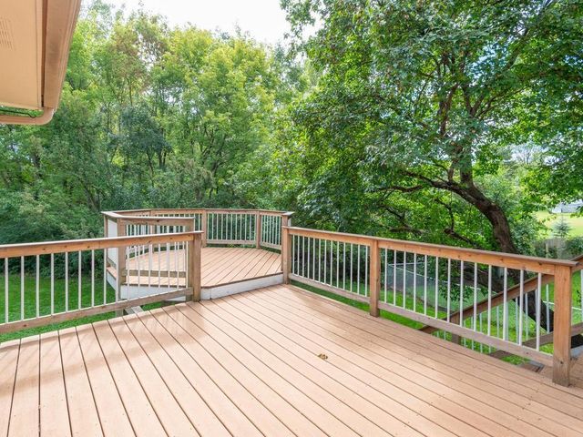 440 83rd Avenue NW, Coon Rapids, MN 55433