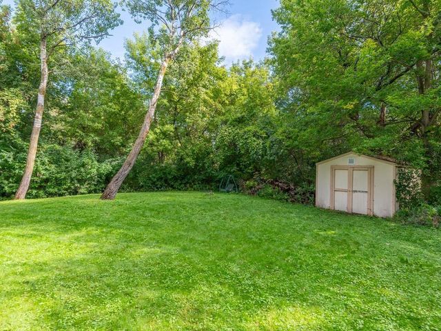 440 83rd Avenue NW, Coon Rapids, MN 55433