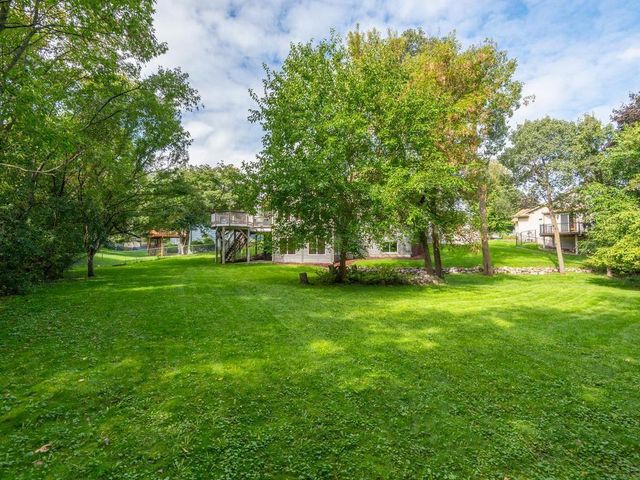 440 83rd Avenue NW, Coon Rapids, MN 55433
