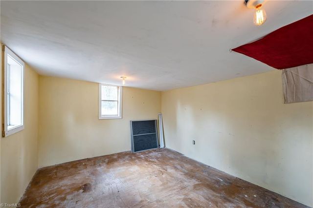 5498 S US Highway 220, Asheboro, NC 27205